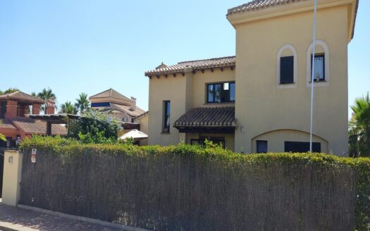 3 bed detached villa, Hacienda Del Alamo