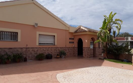 Country house for sale in Campillo de Arriba ,Fuente Alamo, Murcia, 5 bed 2 bath