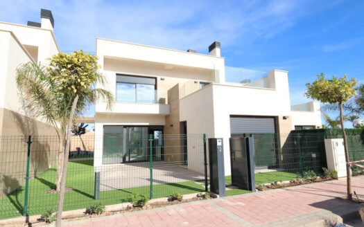 3 Bed House for Sale in Los Alcazares, Murcia