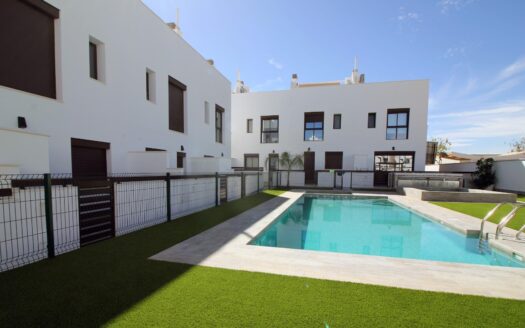 4 Bed Villa for Sale in Pilar de La Horadada, Murcia