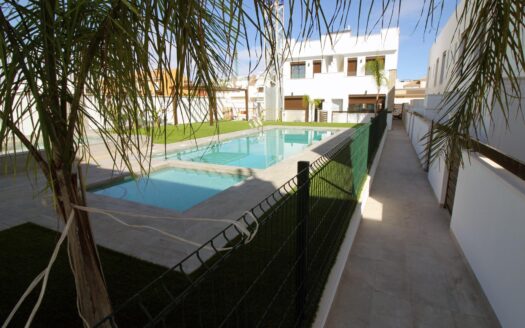 3 Bed Town House for Sale in Pilar de La Horadada, Murcia