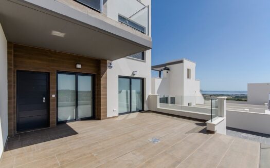 2 Bed Bungalow for Sale in San Miguel de Salinas, Murcia