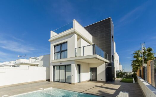 4 Bed Villa for Sale in San Miguel de Salinas, Murcia