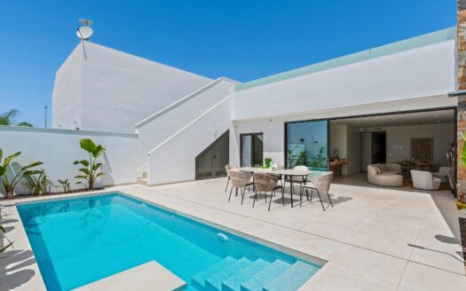 3 Bed Villa for Sale in Los Alcazares, Murcia