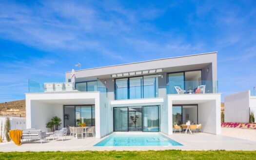 4 Bed Villa for Sale in Baños y Mendigo, Murcia