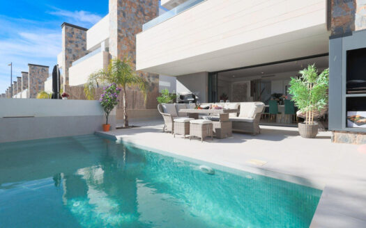 4 Bed House for Sale in Los Alcazares, Murcia